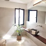 Osaya