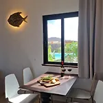 Osaya * Tindaya