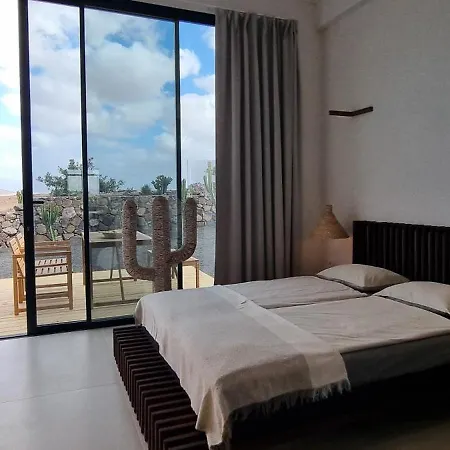 Osaya Apartment